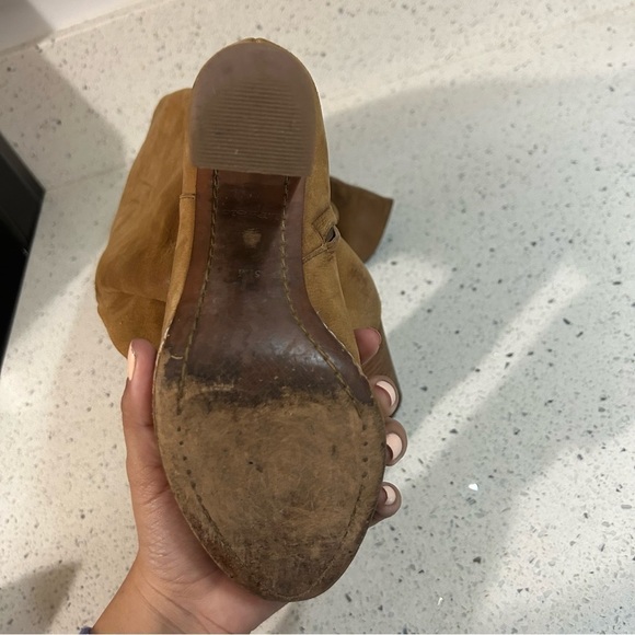 Linea Paolo Suede Knee High Block Heel Boots​​​ - Picture 4 of 12